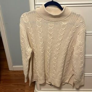 Banana republic size extra large cream sweater